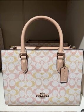 🎀COACH~Maggie Small Tote Bag In Signature Canvas